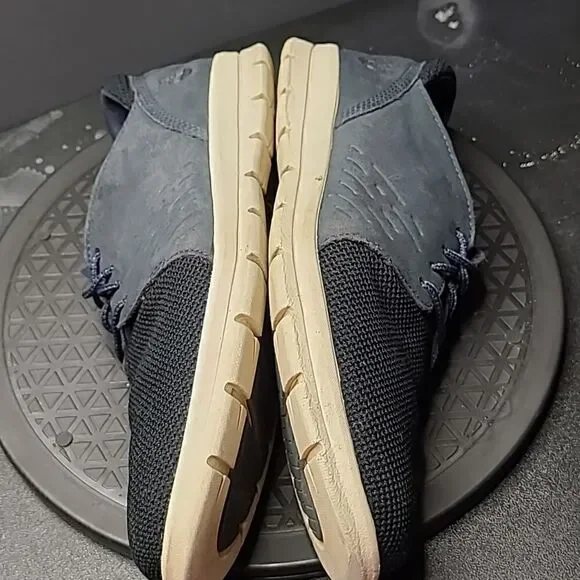 Timberland Shoes Size 9 - Picture 6 of 13